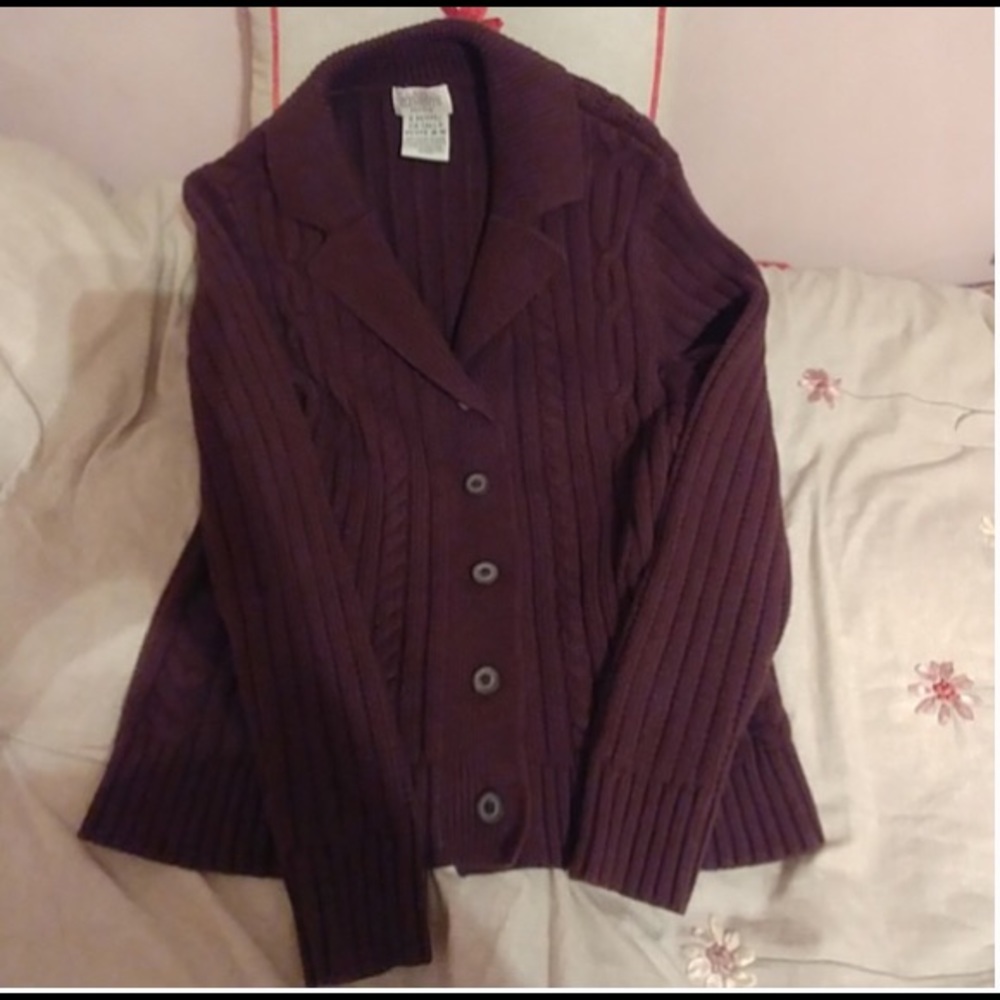 Bundle for hobbins49